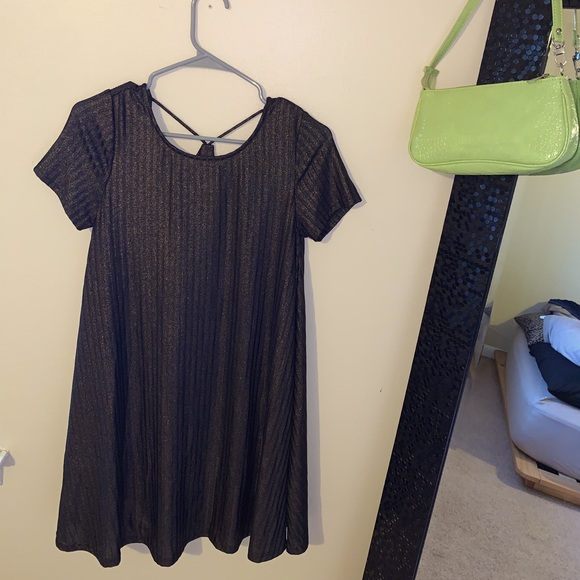 Amor Adore Dresses & Skirts - Amore adore Brown Metallic Ribbed Dress 🤎